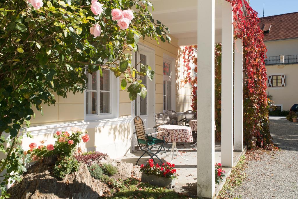 Hotel Landsitz Pichlschloss Neumarkt in Steiermark Exterior foto